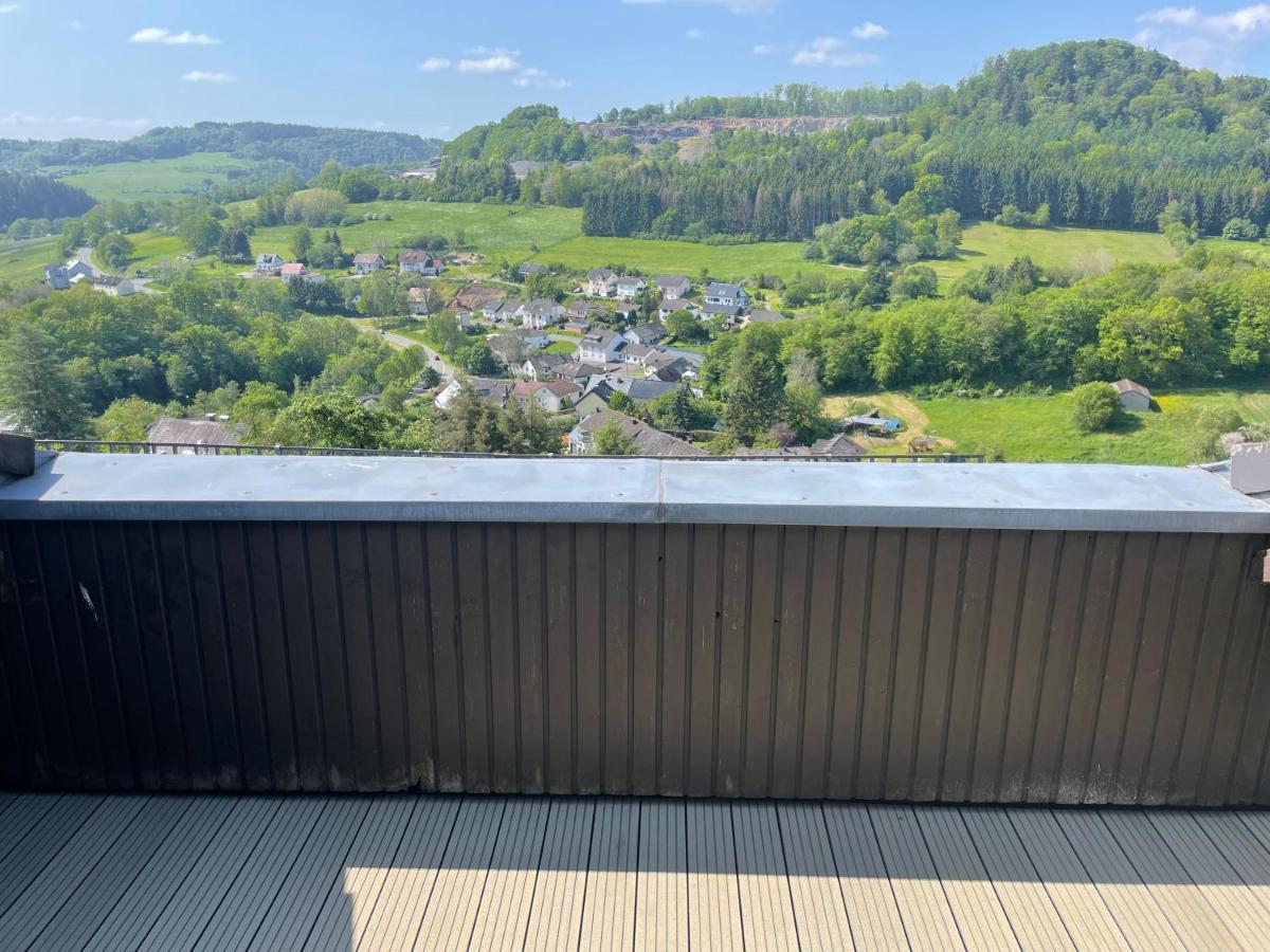 ダウンTraumhaus Am Wald 2アパートメント エクステリア 写真
